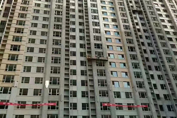 沈阳吊篮施工时匀速升降的重要性